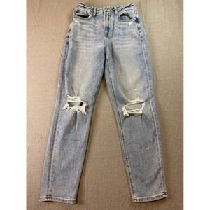 American Eagle Curvy Mom Jeans Light Wash Distressed Ripped High Waisted Size 2